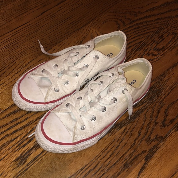 Converse - Picture 2 of 3